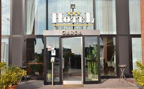 Hotel Garda  3*